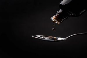 Încă un medicament împotriva tusei, interzis în România