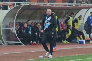 VIDEO Miriuţă: ’’Îmi vine să plâng de nervi că nu jucăm acasă. Dacă e nevoie montez eu scaunele pe stadion!’’