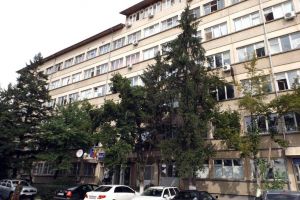 Tânără moartă, spital executat silit