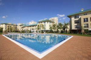 Sechestru asigurator pe proprietăţile inculpatei Simona Mărgăian, ale soţului şi mamei sale – Vila de la Scoarţa, trei apartamente din Bucureşti  şi Constanţa şi trei maşini de lux nu pot fi înstrăinate