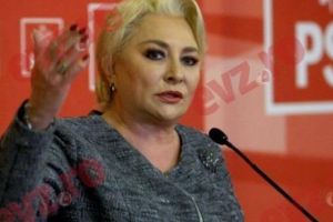 Premierul Viorica Dăncilă este în FIEFUL unui PUCIST. A fost APLAUDATĂ la scenă deschisă