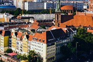 Dezvăluiri incendiare ale unui celebru economist. Cum am fost păcăliţi toţi de firmele din imobiliare. Prăbuşirea preţurilor este inevitabilă 