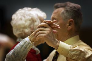 Balul Pensionarilor, de Valentine’s Day: mâncăruri tradiţionale şi muzică live, la Tom Beer