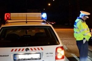 Târgu-Mureş: tânăr de 21 de ani prins băut, conducând o maşină furată!