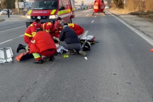 Accident rutier grav in Mangalia. Femeie, lovita de un autoturism. Intervine elicopterul SMURD