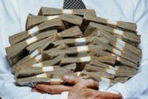 Șoc total printre miliardari! Doi investitori extrem de cunoscuţi CONDAMNAȚI la închisoare! Au manipulat piaţa! Unul este soţul unei celebre vedete din România!
