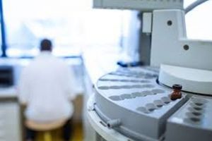 Zece clinici private luate la control – Una închisă, alte trei au activitatea suspendată