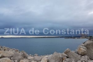 Insula artificiala in partea de sud-est a Portului Constanta. Se face dezbatere publica