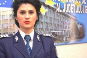 ZECI de candidaţi la concursul pentru postul de purtător de cuvânt al IPJ Gorj au picat la testul psihologic