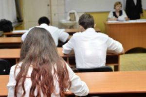 Olimpicii susţin Bacalaureatul în sesiunea specială:  Calendarul examenului