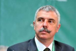 Tamas Sandor (CJ Covasna): Procedura achiziţiilor publice e prea lungă; cerem modificarea legislaţiei