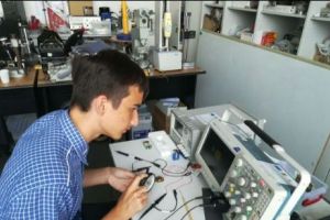 Interviu cu Ștefan Ursu, UN COPIL GENIAL din ROMÂNIA. Secretele nanosateliţilor, dezvăluite la TELEFONUL DE LA ORA 9