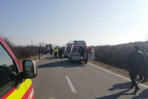 ACCIDENT pe drumul Arad – Timişoara! S-a întâmplat într-o CURBĂ PERICULOASĂ
