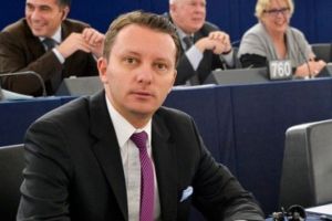ÎN DIRECT Siegfried Mureşan, candidatul susţinut pentru europarlamentare de PNL Braşov