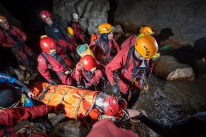 Aproape 200 de turişti au fost recuperaţi de salvamontiştii bihoreni în anul 2018 (FOTO)