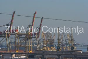Constanta. 12 nave sunt avizate pentru sosire in porturile maritime romanesti. Una este pentru alte scopuri