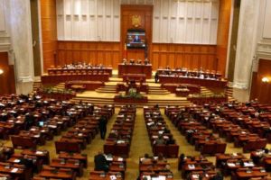 DECIZIE în Parlament legată de SITUAȚIA din Ucraina şi a învăţământului în limbile minorităţilor