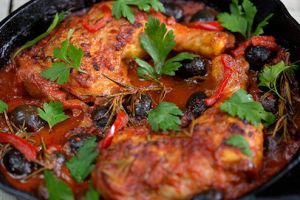 Pui vânătoresc – pollo alla cacciatora