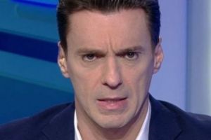 Scandal ca la uşa cortului între Antena şi PRO TV! Mircea Badea trece la înjurături!