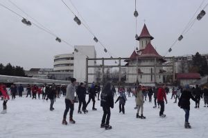 Acces liber, două zile, pe Patinoarul Areni