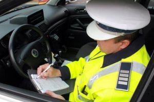 Amenzi de peste 31.000 de lei după o acţiune pentru creşterea siguranţei rutiere în Alba Iulia