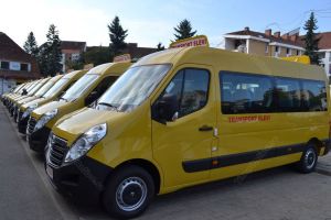 Starea microbuzelor şcolare din judeţ. Câte maşini noi au cerut primăriile