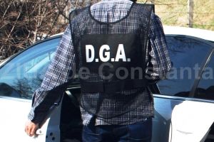 Barbat, cercetata pentru trafic de influenta. Ce acuzatii i se aduc