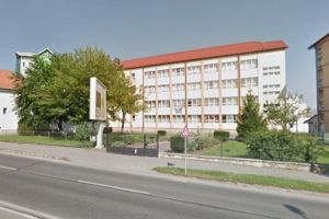 În perioada lucrărilor de reabilitare a Liceului Economic din Alba Iulia, elevii se vor muta în clădirea Școlii Gimnaziale Dorin Pavel