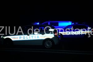 Accident rutier provocat de un sofer minor. A lovit o masina de politie, dupa care a fugit de la locul faptei 