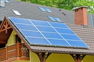Preşedintele Administraţiei Fondului pentru Mediu: Din martie se acordă finanţări pentru panouri fotovoltaice