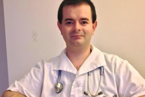 Campanie de informare pentru prevenirea bolilor respiratorii, realizată de un medic specialist pneumolog din Câmpeni