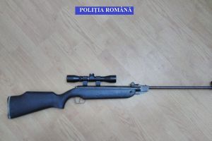 Cercetat pentru nerespectarea regimului armelor şi muniţiilor