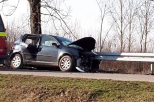 Şoferul bihorean care, beat şi drogat la volan, şi-a ucis pasagerul, a fost arestat preventiv