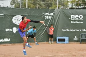 Trei favoriţi au fost eliminaţi în a doua zi de Sibiu Open 2017