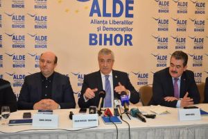 De la „Bolojan e trădător” la „Ilie are şi calităţi”: Tăriceanu l-a lăudat pe primarul Oradiei, iar Norica Nicolai a explicat de ce şi-a încălcat promisiunea făcută orădenilor