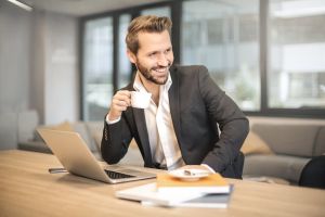 STUDIU: Creierul funcţionează mai bine iarna! Ce poţi să faci ca să îl ajuţi şi să fii chiar mai productiv în sezonul rece