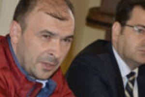 Înfiinţarea ambulatoriului de specialitate trebuie să aducă venituri la Spitalul Municipal din Caransebeş. Proiectul este în continuare o prioritate!, spune primarul Borcean