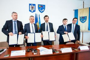 Liderii judeţelor Harghita, Covasna şi Mureş strâng legătura cu Tirolul se Sus şi merg pe aceleaşi urme spre autonomie