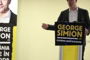 Militantul pentru unirea Basarabiei cu România, George Simion, şi-a lansat candidatura la alegerile europarlamentare