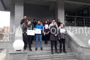 LIVE VIDEO. Imagini de la eveniment. Constanta. Protest al procurorilor impotriva Ordonantei de urgenta adoptate marti de guvern (galerie foto+video)  