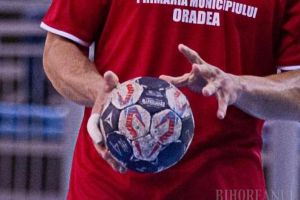 Handbal: CSM Oradea speră să se reabiliteze, sâmbătă, în faţa celor de la AHC Potaissa II Turda