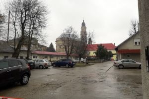 ADP Oradea: S-a semnat contractul, începe proiectarea parcării de pe strada Braşovului