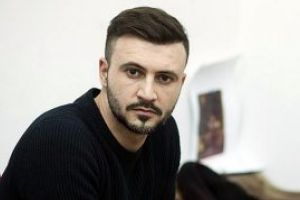 Pictorul baimarean Adrian Ghenie, decorat de presedintele Iohannis