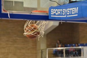 Amical pentru baschetbalişti: CSM CSU Oradea primeşte replica maghiarilor de la DEAC Debrecen