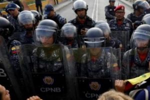 Trump ameninţă cu INTERVENȚIA DIRECTĂ în Venezuela
