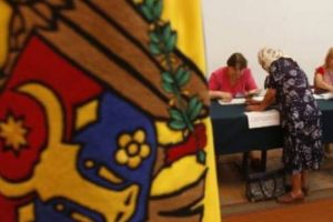 Alegeri Republica Moldova: Țara vecină alege astăzi între Europa şi Rusia