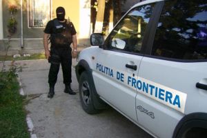 O româncă a încercat să-şi aducă ilegal iubitul marocan în România