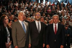 Un europarlamentar AMENINŢĂ cu dizolvarea UDMR