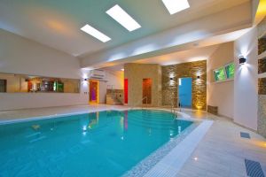 Patronul firmei Ardava SRL, Constantin Vlăduţu, va construi un hotel de lux în Călimăneşti