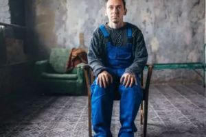Diferenţa dintre psihopaţi şi sociopaţi. Cu românul la psiholog
